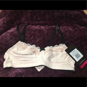 Hot Milk light pink nursing bra-32b NWT